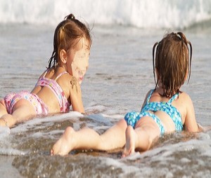 bambini_in_spiaggia