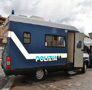 camper_polizia_di_stato