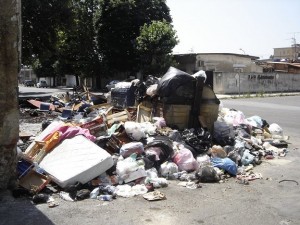 spazzatura-maregrosso